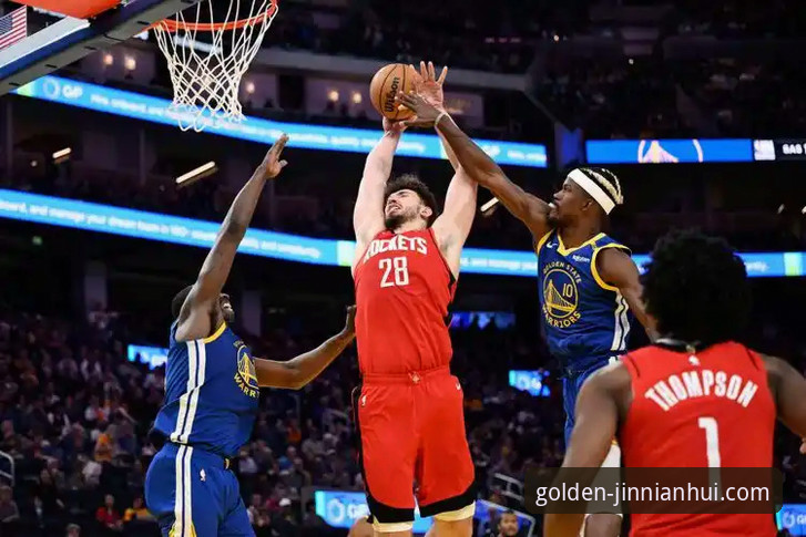 一场加时鏖战的深度评测：从勇士险胜火箭看现代NBA的战术博弈